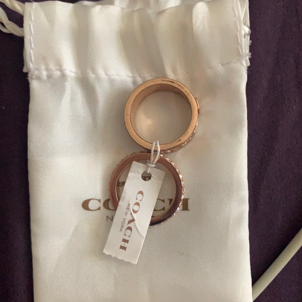 Coach Ring Rose Gold